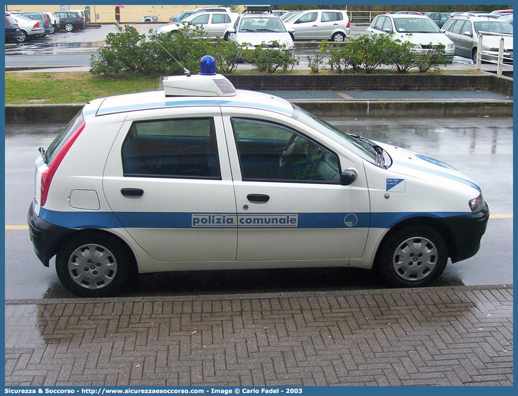 -
Polizia Comunale
Comune di San Vito al Tagliamento
Fiat Punto II serie
Parole chiave: Polizia;Locale;Comunale;Municipale;San;Vito;Tagliamento;Fiat;Punto