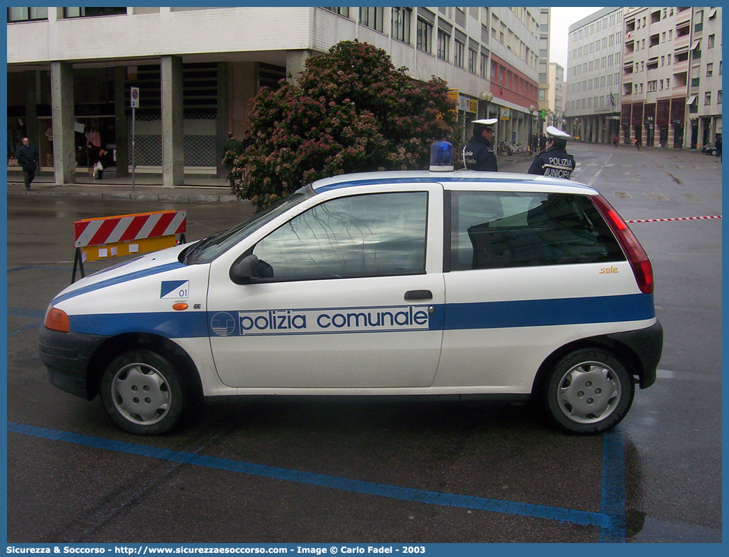 -
Polizia Comunale
Comune di Pinzano al Tagliamento
Fiat Punto I serie
Parole chiave: Polizia;Locale;Comunale;Municipale;Pinzano;Tagliamento;Fiat;Punto