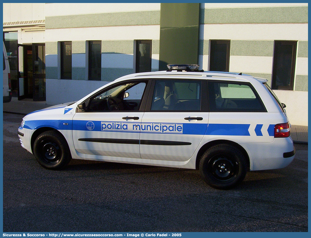 -
Polizia Comunale
Comune di Chions
Fiat Stilo Multiwagon I serie
Parole chiave: Polizia;Locale;Comunale;Municipale;Chions;Fiat;Stilo;Multiwagon