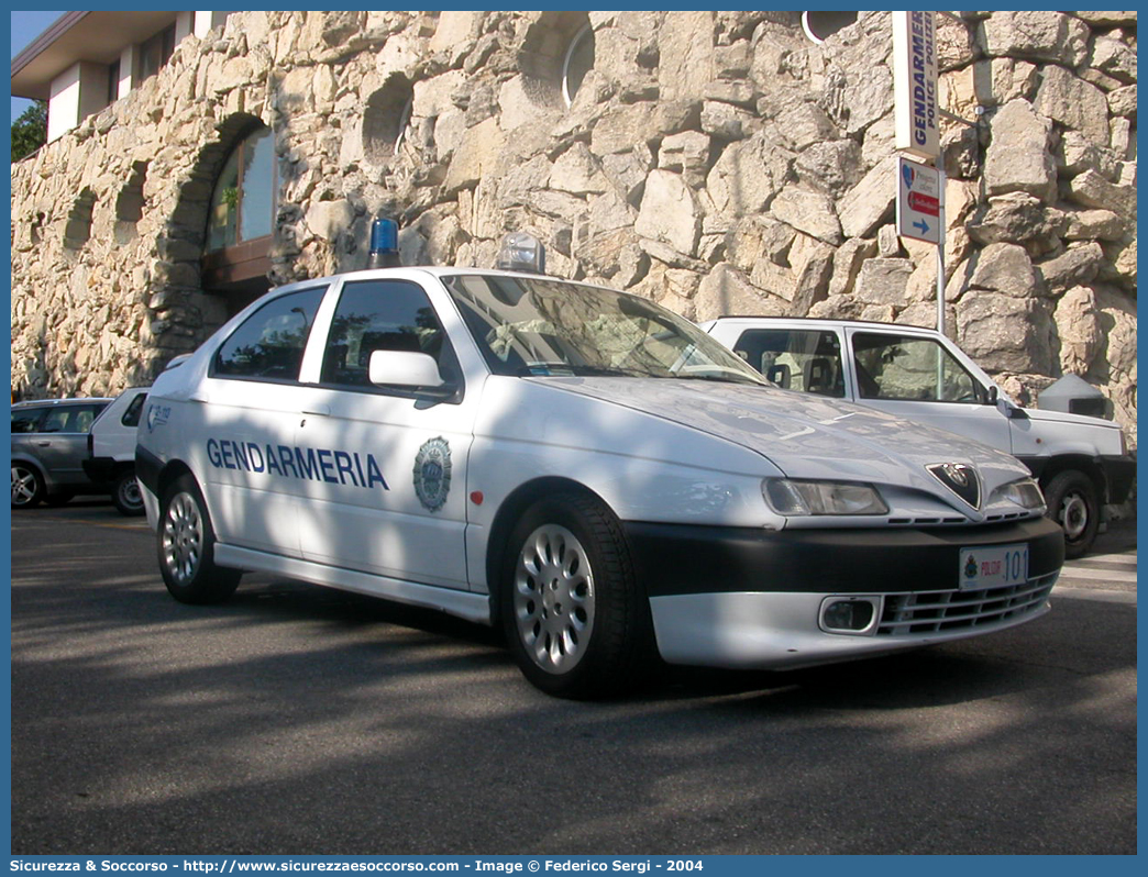 Polizia 101
Repubblica di San Marino
Gendarmeria
Alfa Romeo 146 I serie
Parole chiave: Repubblica;San Marino;RSM;R.S.M.;Gendarmeria;Alfa Romeo;146