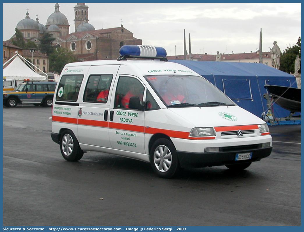 136
Pia Opera Croce Verde Padova
Citroen Jumpy I serie
Allestitore Busana Segnaletica
Parole chiave: Pia;Opera;Croce;Verde;Padova;Ambulanza;Citroen;Jumpy;Trasporto;Organi;Equipe;Espianti