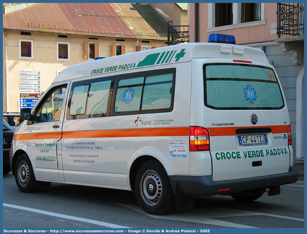 142
Pia Opera Croce Verde Padova
Volkswagen Transporter T5
Allestitore MAF S.n.c.
Parole chiave: Pia;Opera;Croce;Verde;Padova;Ambulanza;Volkswagen;Transporter;T5