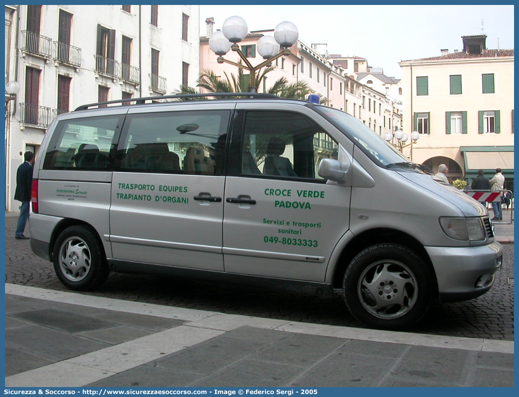 145
Pia Opera Croce Verde Padova
Mercedes Benz Classe V I serie restyling
Parole chiave: Pia;Opera;Croce;Verde;Padova;Mercedes;Benz;Vito;Trasporto;Organi;Equipe;Espianti