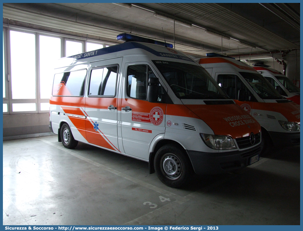 1469 - (WK 943)
Croce Bianca - Weisses Kreuz
Protezione Civile - Zivilschutz
Mercedes Benz Sprinter I serie restyling
Parole chiave: Croce Bianca;Weisses Kreuz;WK;Sezione;Bolzano;Sektion;Bozen;Mercedes Benz;Sprinter;Protezione Civile;Zivilschutz