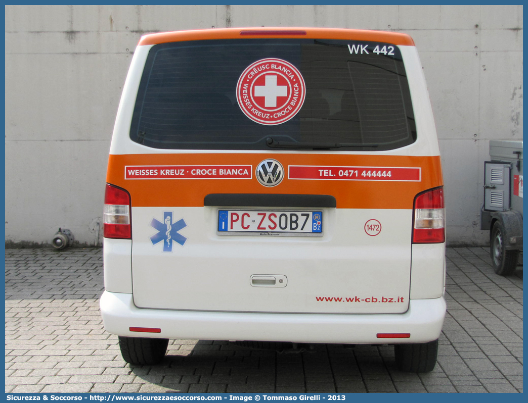 1472 (WK 442)
Croce Bianca - Weisses Kreuz
Sezione Bolzano - Sektion Bozen
Volkswagen Transporter T5
Parole chiave: Croce Bianca;Weisses Kreuz;WK;Sezione;Bolzano;Sektion;Bozen;Volkswagen;Transporter;T5