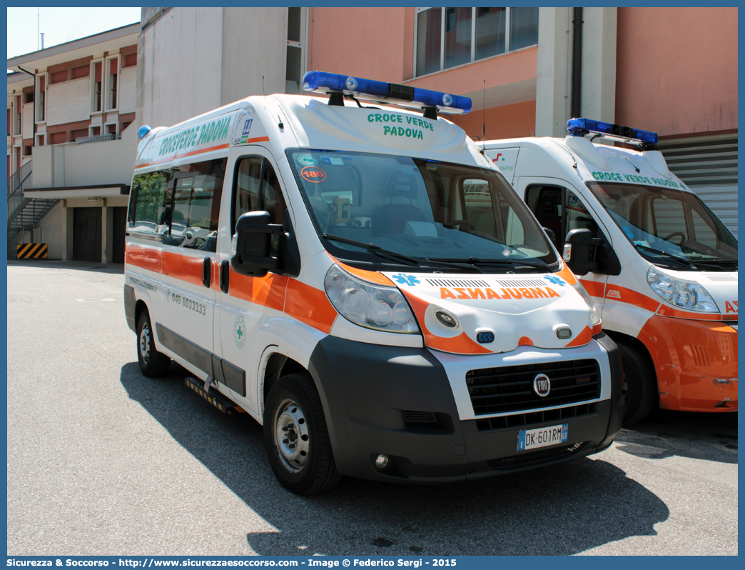 186
Pia Opera Croce Verde Padova
Fiat Ducato III serie
Allestitore Bollanti S.r.l.
Parole chiave: Pia;Opera;Croce;Verde;Padova;Ambulanza;Fiat;Ducato;X250;Bollanti