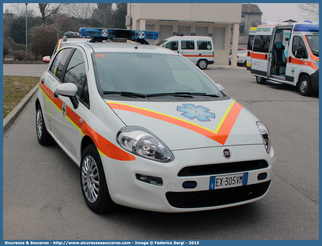 191
Pia Opera Croce Verde Padova
Fiat Punto IV serie
Allestitore Rasotto S.r.l. 
Parole chiave: Pia;Opera;Croce;Verde;Padova;Fiat;Punto;Rasotto;Trasporto;Organi;Equipe;Espianti