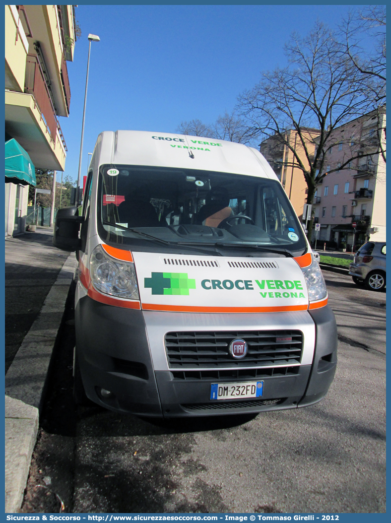 19
Croce Verde Verona
Fiat Ducato III serie
Parole chiave: Croce Verde;CV;C.V.;Verona;Pubblica;Assistenza;Fiat;Ducato;X250