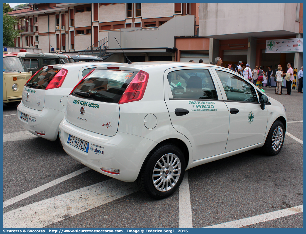 200
Pia Opera Croce Verde Padova
Fiat Punto IV serie
Parole chiave: Pia;Opera;Croce;Verde;Padova;Fiat;Punto