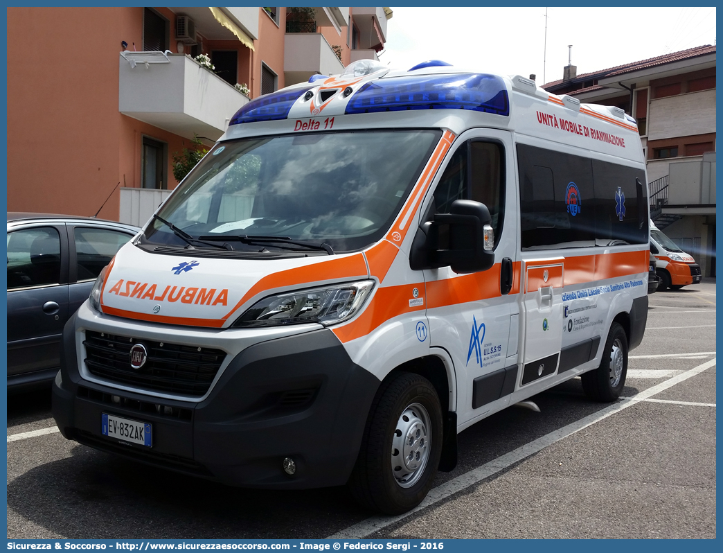 DELTA 11
SUEM 118 Padova
Azienda ULSS 6 - Euganea
Alta Padovana
Fiat Ducato III serie restyling
Allestitore Ambitalia S.p.A.
Parole chiave: 118;SUEM;S.U.E.M.;Alta Padovana;Padova;Ambulanza;Fiat;Ducato;Ambitalia