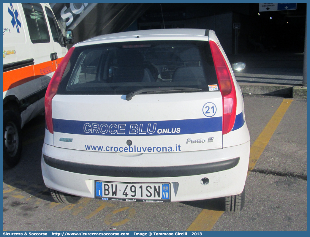 21
Croce Blu Verona
Fiat Punto II serie
Parole chiave: Croce;Blu;Verona;Fiat;Punto