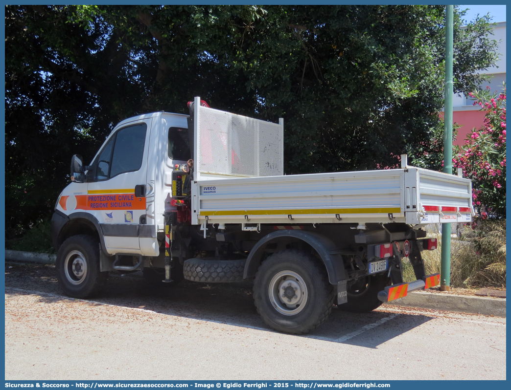 -
Protezione Civile
Regione Siciliana
Iveco Daily 55S18W 
Parole chiave: PC;P.C.;Protezione;Civile;Regione;Siciliana;Iveco;Daily;55S18W