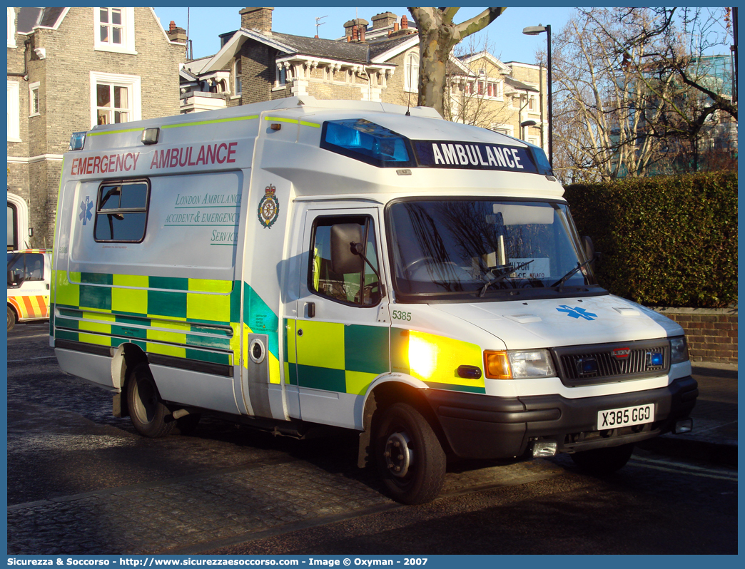 5385
United Kingdom of Great Britain and Northern Ireland
London Ambulance Service
LDV Convoy
Parole chiave: United;Kingdom;Great;Britain;Northern;Ireland;London;Ambulance;Service;LDV;Convoy