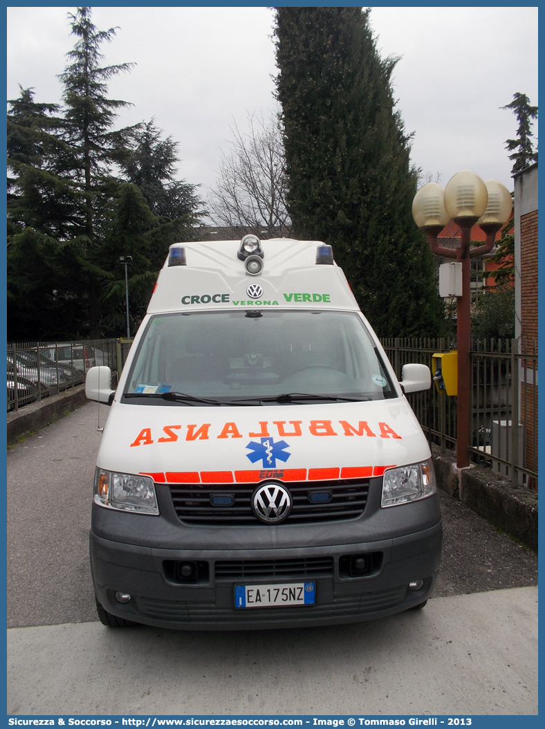 55
Croce Verde Verona
Volkswagen Transporter T5
Sezione Valpolicella
Allestitore EDM S.r.l. Srl
Parole chiave: Croce Verde;CV;C.V.;Verona;Pubblica;Assistenza;Ambulanza;Volkswagen;Transporter;T5;EDM