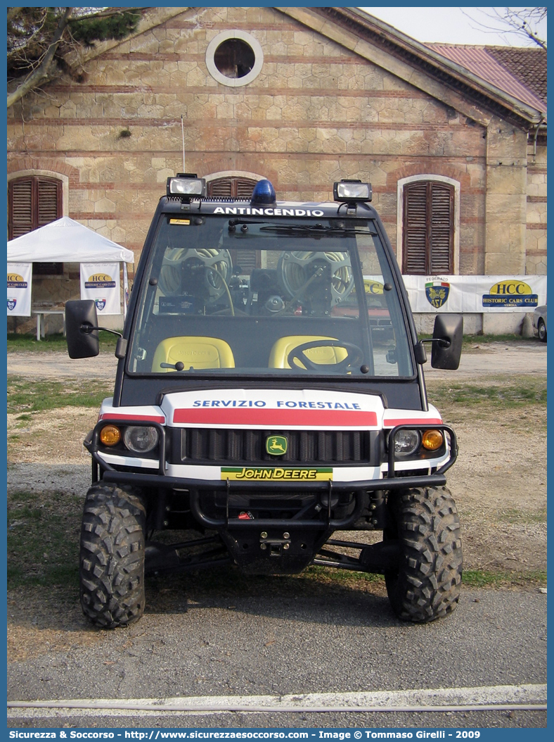 635
Regione Veneto
Servizio Forestale Regionale
John Deere Gator HPX
Allestitore Polar Special Car S.n.c.
Antincendio
Parole chiave: Regione;Veneto;Servizio;Forestale;Regionale;John;Deere;Gator;HPX