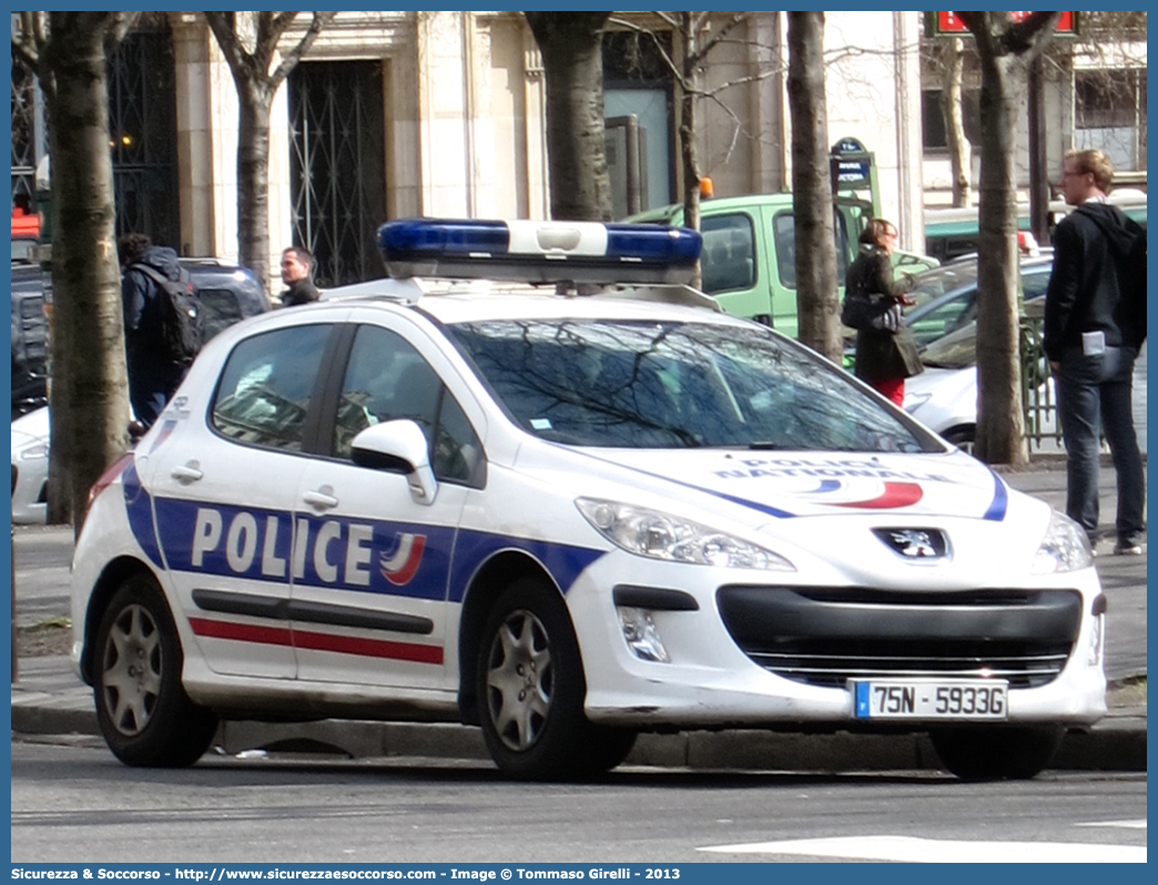 -
République Française
Police Nationale
Peugeot 308 I generation
Parole chiave: Repubblica;Francese;République;Française;Police;Nationale;Polizia;Nazionale;Peugeot;308