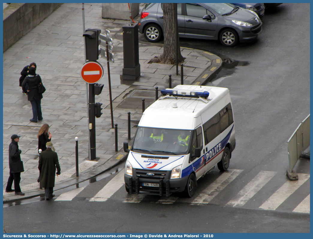 -
République Française
Police Nationale
Ford Transit III generation facelift
Parole chiave: Repubblica;Francese;République;Française;Police;Nationale;Polizia;Nazionale;Ford;Transit