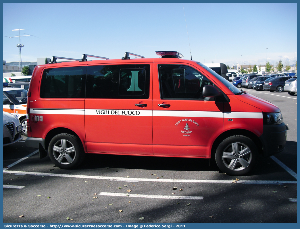 VF 1K0TN
Corpo Vigili del Fuoco Volontari Romeno
Volkswagen Transporter T5 restyling
Parole chiave: VF;V.F.;Vigili del Fuoco;Vigili;Fuoco;Volontari;Romeno;Volkswagen;Transporter;T5