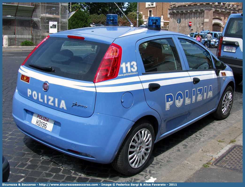 Polizia H3196
Polizia di Stato
Reparto Mobile
Fiat Grande Punto
Parole chiave: PS;P.S.;Polizia;Polizia di Stato;Reparto Mobile;Fiat;Grande Punto