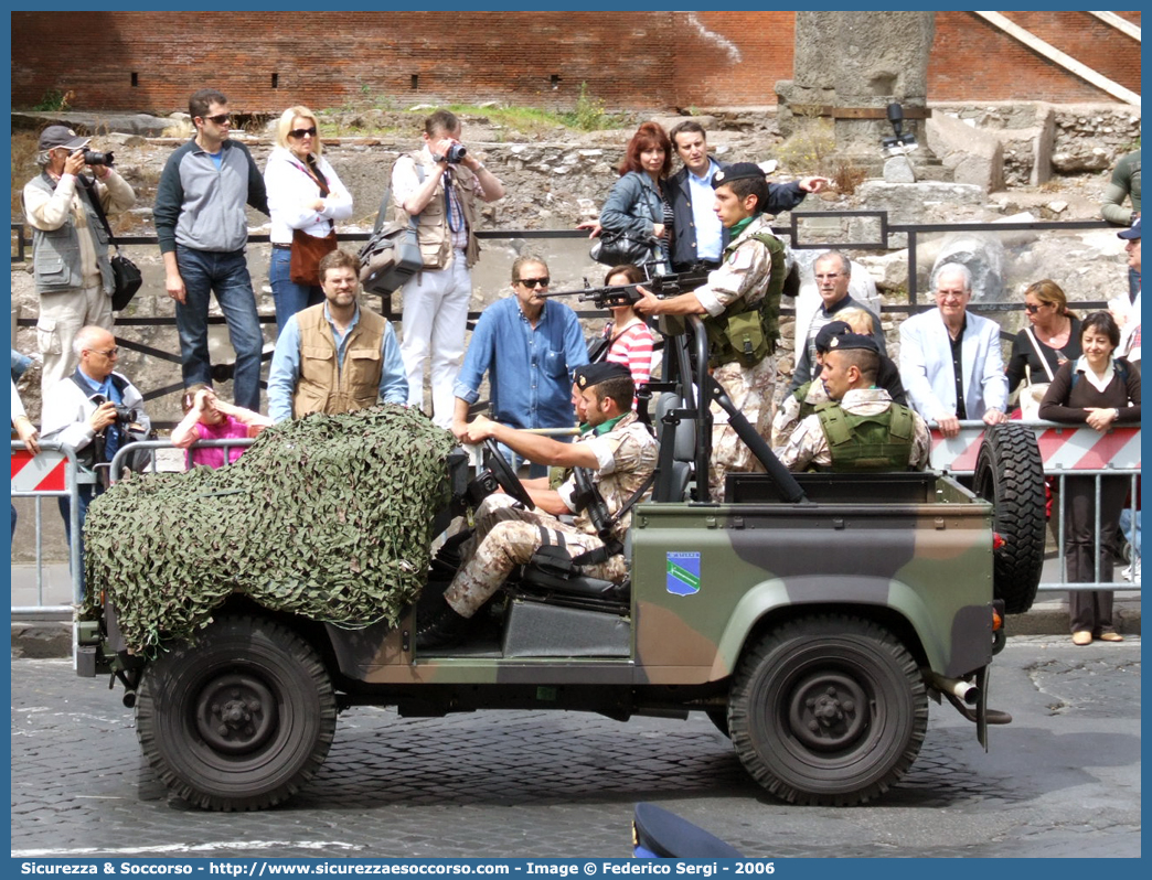 -
Aeronautica Militare Italiana
Land Rover Defender 90
Parole chiave: AMI;A.M.I.;Aeronautica;Militare;Italiana;Land;Rover;Defender;90