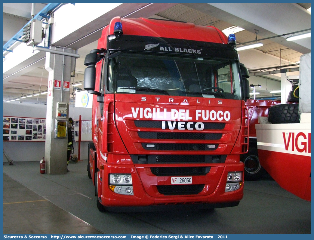 VF 26060
Corpo Nazionale Vigili del Fuoco
Iveco Stralis 500 II serie
Parole chiave: VF;V.F.;VVF;V.V.F.;Corpo;Nazionale;Vigili del Fuoco;Iveco;Stralis;500