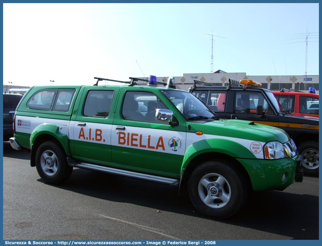 -
Corpo Volontari Antincendi Boschivi
Biella
Nissan Navara I serie restyling
Parole chiave: Corpo;Volontari;Antincendi;Boschivi;AIB;A.I.B.;Piemonte;Biella;Nissan;Navara