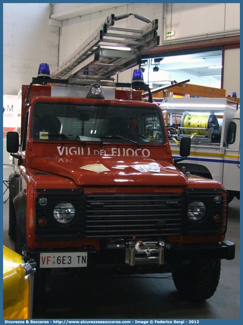 VF 6E3TN
Corpo Vigili del Fuoco Volontari Baselga di Pinè
Land Rover Defender 90
Parole chiave: VF;V.F.;Vigili del Fuoco;Vigili;Fuoco;Corpo;Volontari;Baselga;Pinè;Land Rover;Defender;90