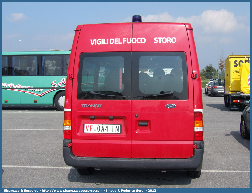 VF 0A4TN
Corpo Vigili del Fuoco Volontari Storo
Ford Transit III serie
(variante)
Parole chiave: VF;V.F.;Vigili del Fuoco;Vigili;Fuoco;Corpo;Volontari;Storo;Ford;Transit