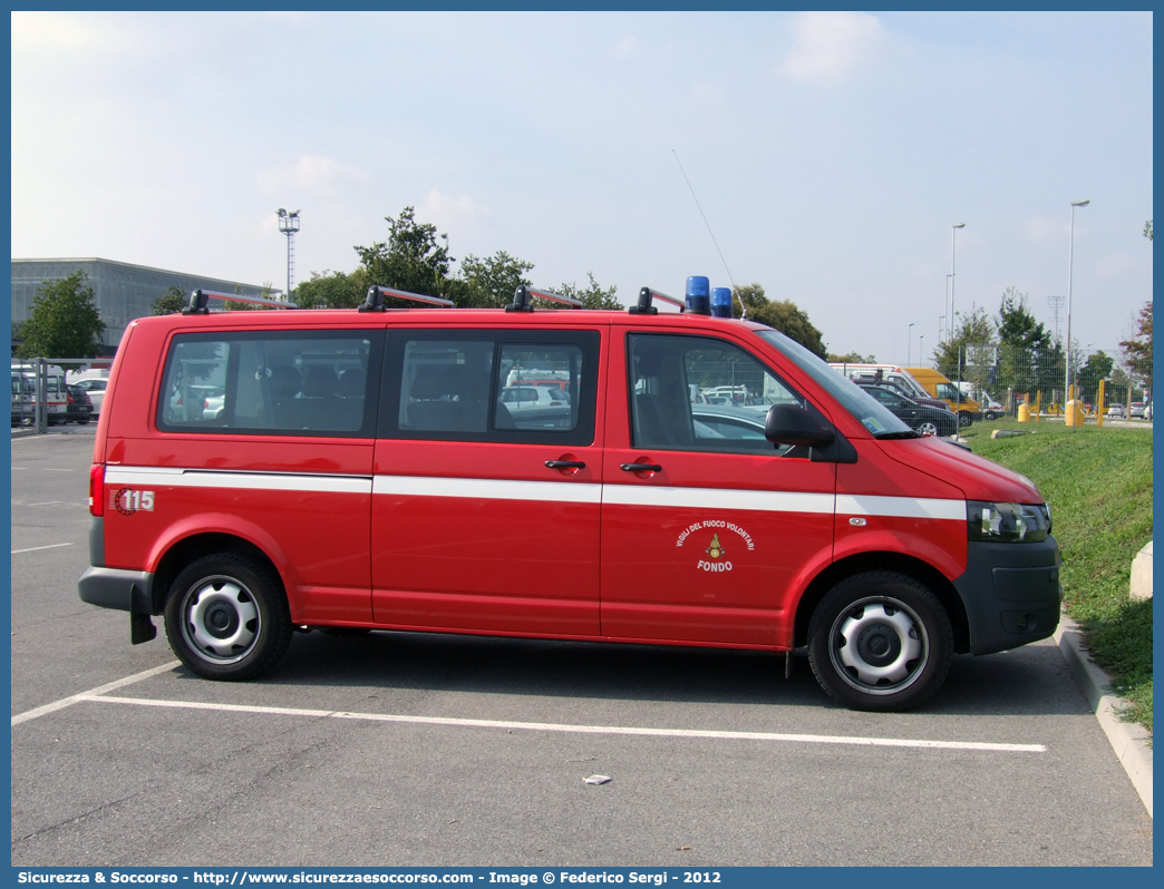 VF 3K2TN
Vigili del Fuoco Volontari Fondo
Volkswagen Transporter T5 restyling
Parole chiave: VF;V.F.;Vigili del Fuoco;Vigili;Fuoco;Corpo;Volontari;Fondo;Volkswagen;Transporter;T5