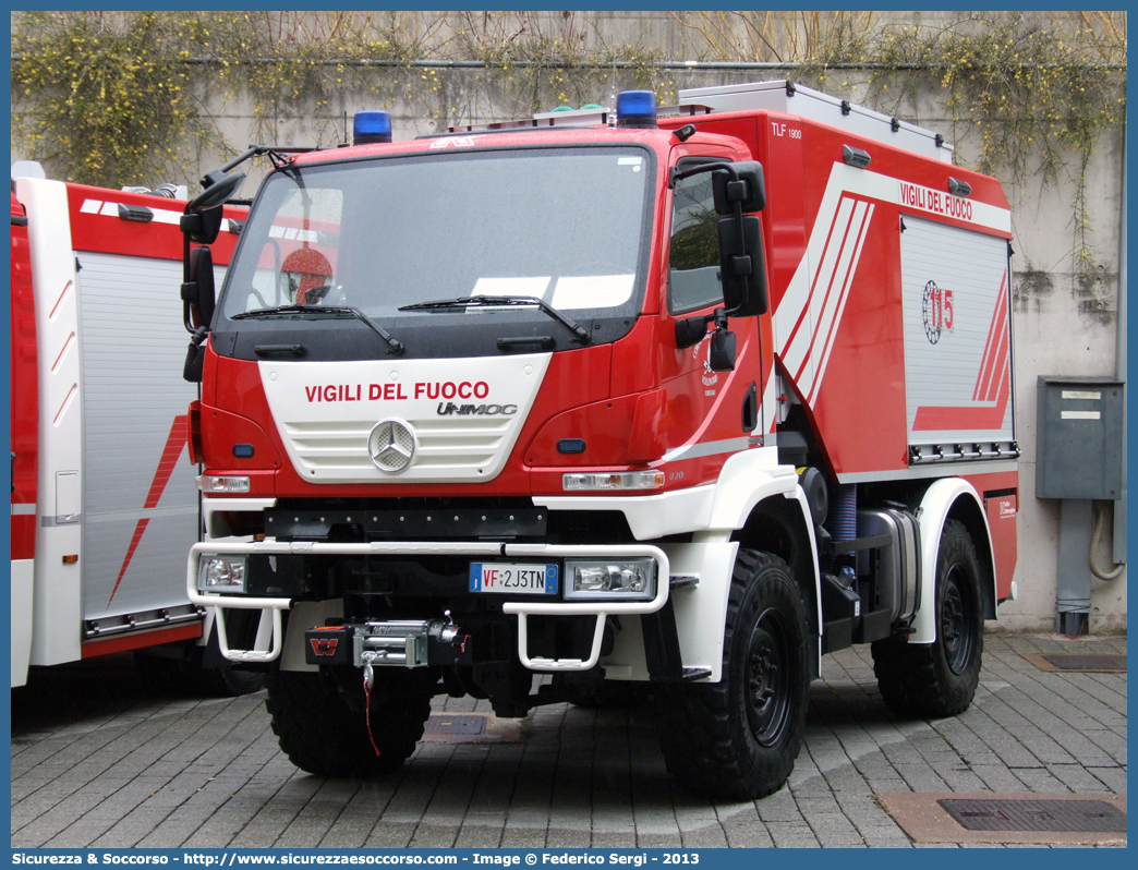 VF 2J3TN
Vigili del Fuoco Volontari Torcegno
Mercedes-Benz Unimog U20
Allestitore Kofler Fahrzeugbau S.n.c.
Parole chiave: VF;V.F.;Vigili del Fuoco;Vigili;Fuoco;Corpo;Volontari;Torcegno;Mercedes;Benz;Unimog;U20;Kofler;Fahrzeugbau