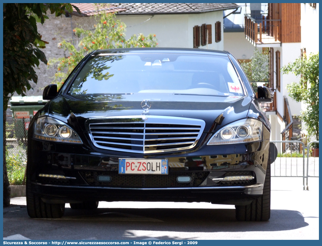 PC ZS0LH
Protezione Civile - Zivilshütz
Mercedes Benz S350
Parole chiave: PC;ZS;Protezione;Civile;Zivilshütz;Mercedes;Benz;S350