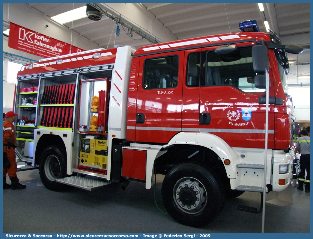 -
Vigili del Fuoco Volontari Val Martello
Freiwillige Feuerwehr Martell
Man TGM 18.330
Allestitore Kofler Fahrzeugbau S.n.c.
Parole chiave: VF;VFV;V.F.;V.F.V.;Vigili;Fuoco;Volontari;Freiwillige;Feuerwehr;Val Martello;Martell;Man;TGM;18.330;Kofler;Fahrzeugbau