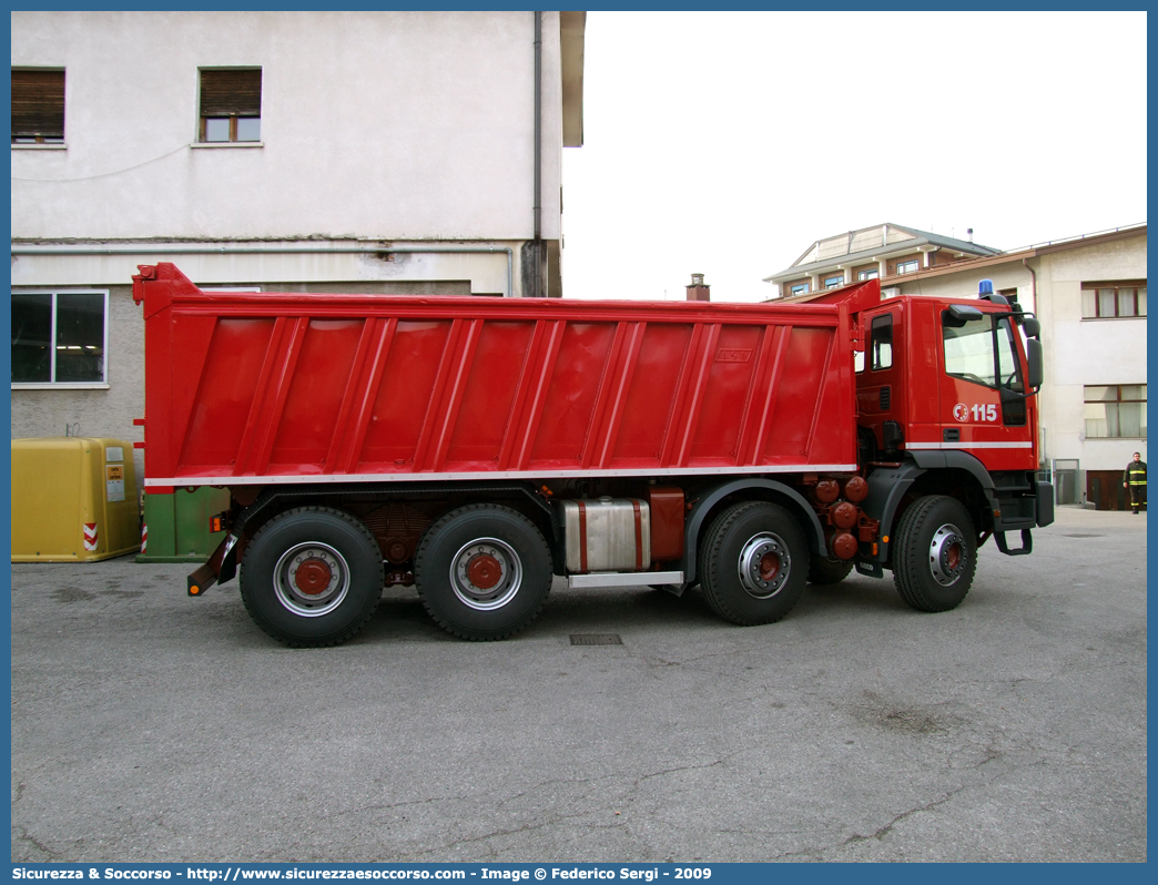 VF 25564
Corpo Nazionale Vigili del Fuoco
Iveco EuroTrakker 410E47
Parole chiave: VF;V.F.;VVF;V.V.F.;Corpo;Nazionale;Vigili del Fuoco;Iveco;EuroTrakker;410E47