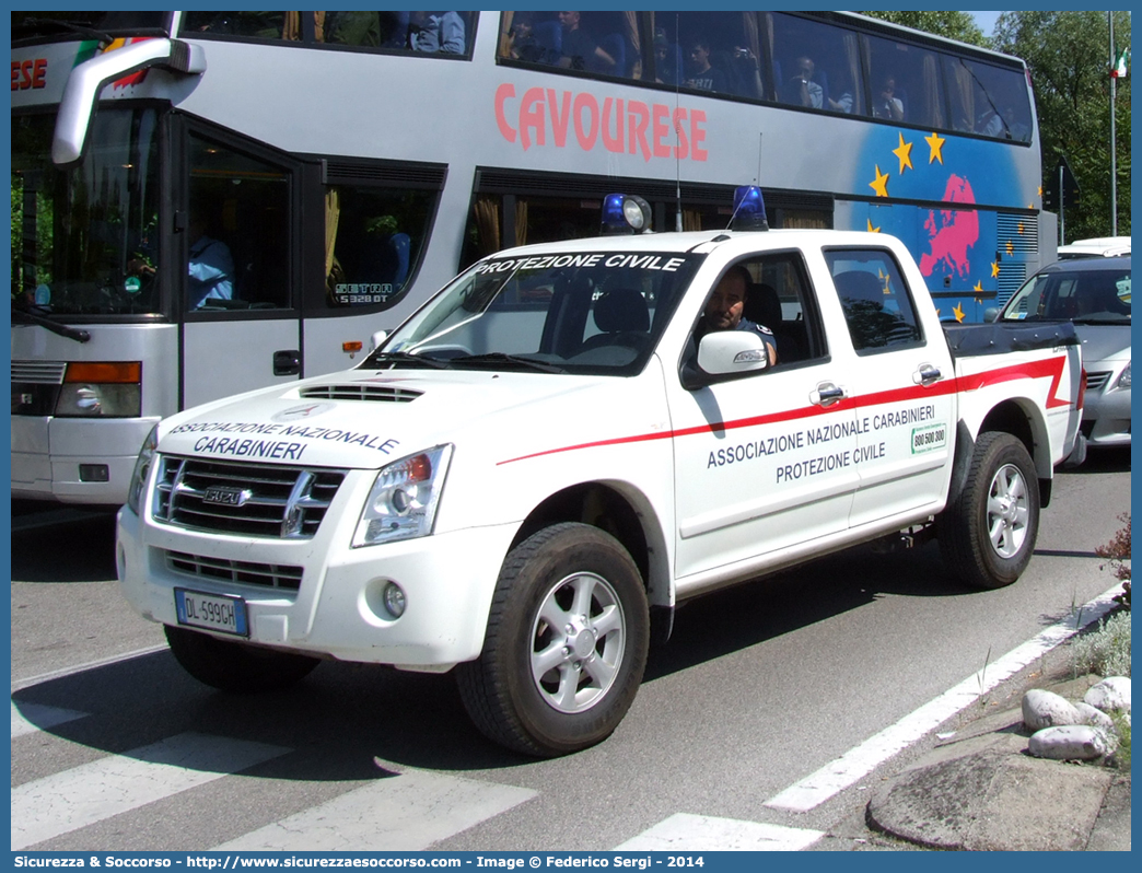 -
Associazione Nazionale Carabinieri
Cordenons
Isuzu D-Max I serie I restyling
Parole chiave: ANC;A.N.C.;Associazione;Nazionale;Carabinieri;Isuzu;DMax;D-Max;D - Max;Cordenons