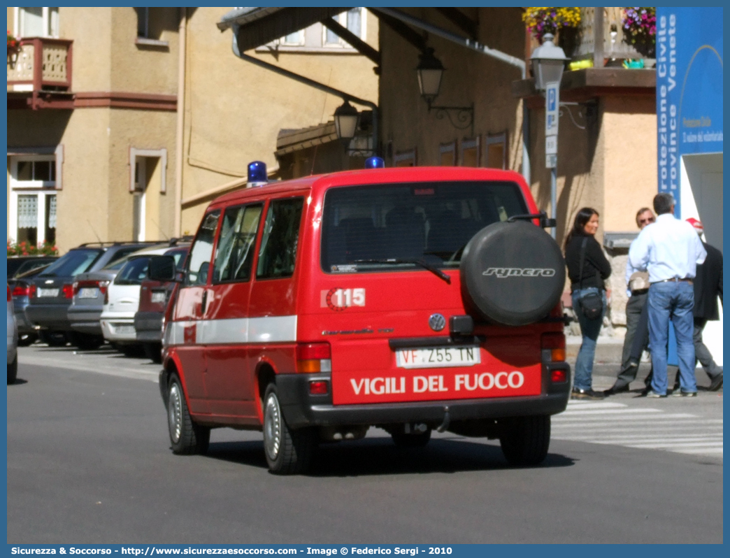 VF Z55TN
Corpo Vigili del Fuoco Volontari Caldonazzo
Volkswagen Transporter T4 restyling
Parole chiave: VF;V.F.;Vigili del Fuoco;Vigili;Fuoco;Volontari;Caldonazzo;Volkswagen;Transporter T4 restyling;Z55TN