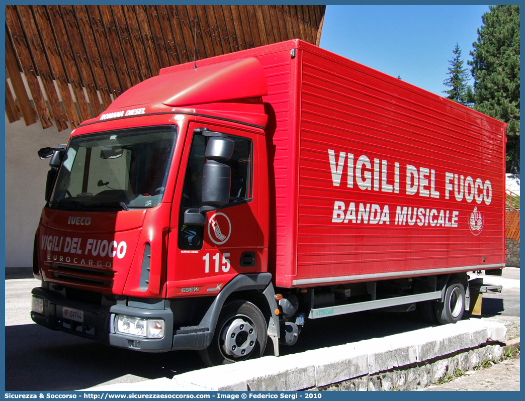 VF 24744
Corpo Nazionale Vigili del Fuoco
Banda Musicale
Iveco EuroCargo 65E14 II serie
Parole chiave: VVF;V.V.F.;Corpo;Nazionale;Vigili;del;Fuoco;Banda;Musicale;Iveco;EuroCargo;65E14