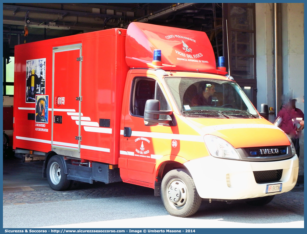 VF 3K3TN
Corpo Permanente dei Vigili del Fuoco Trento
Iveco Daily 50C17 IV serie
Laboratorio Autorespiratori
Parole chiave: VF;V.F.;Vigili del Fuoco;Vigili;Fuoco;Corpo;Permanente;Trento;Iveco;Daily;50C17;Laboratorio;Autorespiratori