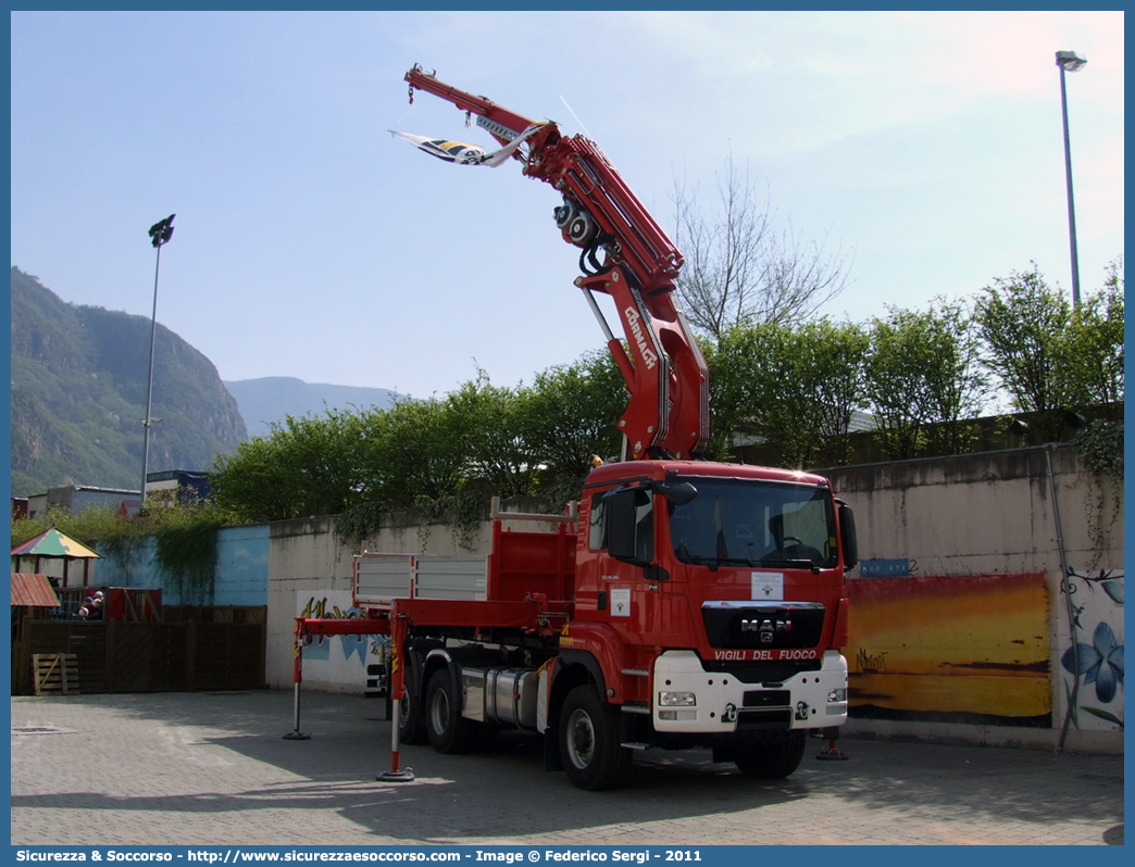 -
Federazione dei Corpi dei VV.F.V.
della Provincia di Trento
MAN TGS 28.480
Parole chiave: VF;V.F.;Vigili del Fuoco;Vigili;Fuoco;Federazione;Corpi;VV.F.V.;VVFV;Volontari;Provincia;Trento;MAN;TGS;28.480;28;480