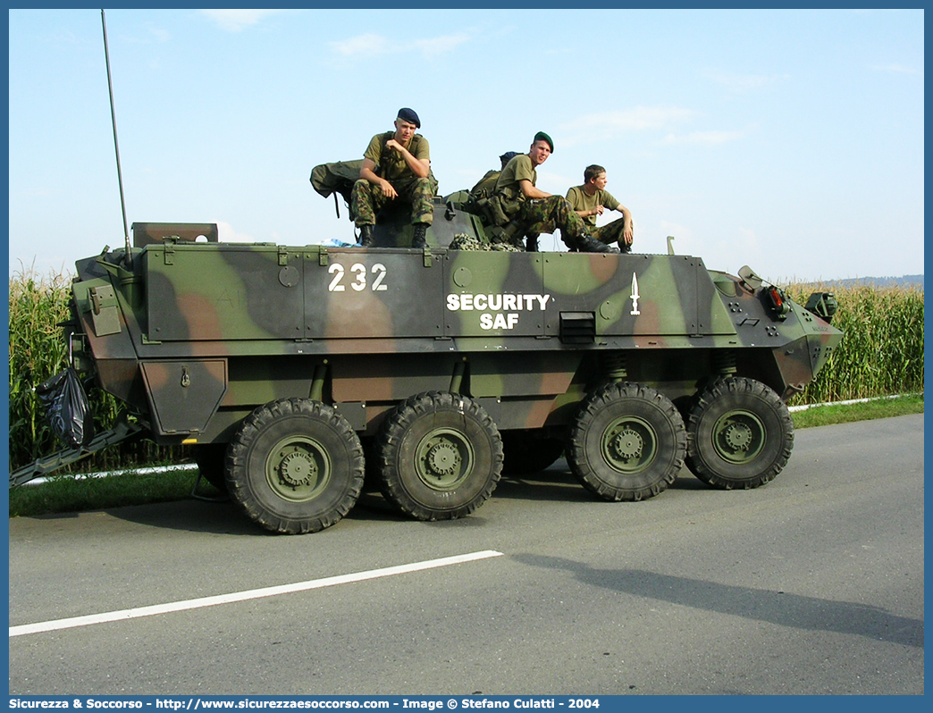 232
Confederazione Svizzera
Forze Aeree Svizzere
MOWAG Piranha 8x8
Parole chiave: Confederazione;Svizzera;Forze;Aeree;Schweizerische;Eidgenossenschaft;Confédération;Suisse;Confederaziun;Svizra;Flugwaffe;Forces;Aériennes;Suisses;Aviatica;Militara;MOWAG;Piranha