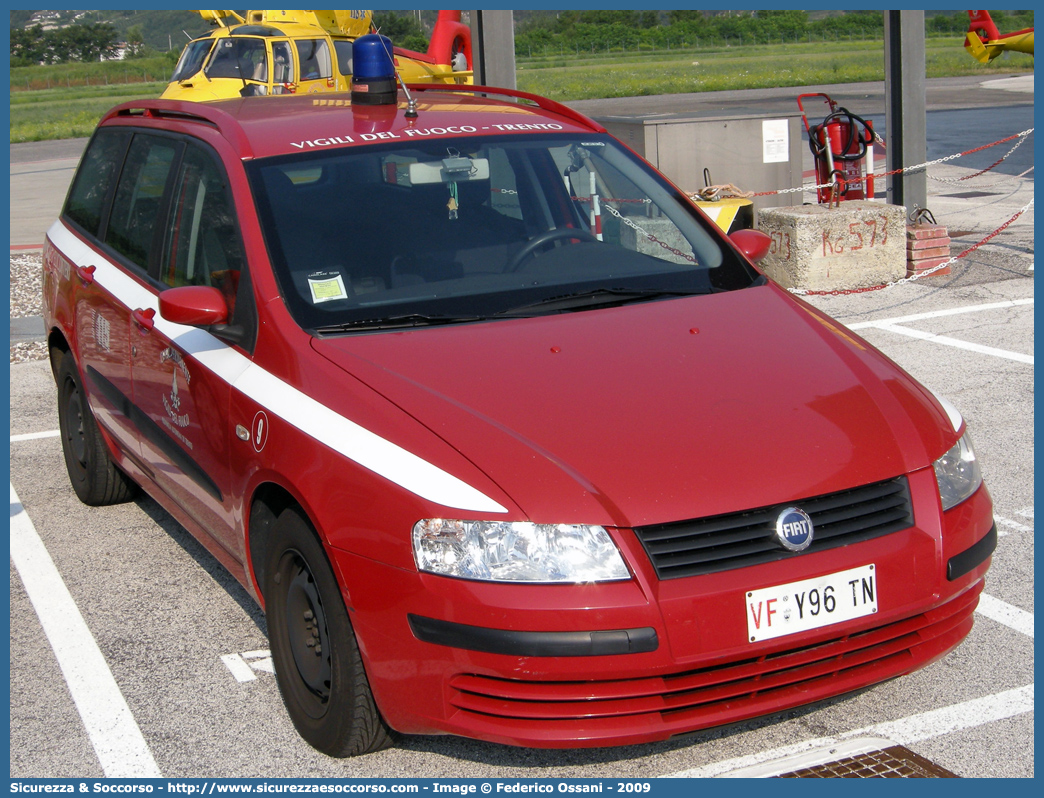 VF Y96TN
Corpo Permanente dei Vigili del Fuoco Trento
Nucleo Elicotteri
Fiat Stilo Multiwagon
Parole chiave: VF;V.F.;Vigili del Fuoco;Vigili;Fuoco;Corpo;Permanente;Trento;Nucleo;Elicotteri;Fiat;Stilo;Multiwagon