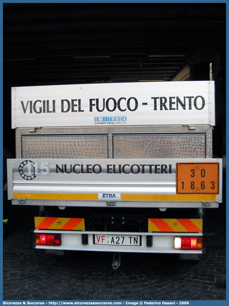 VF A27TN
Corpo Permanente dei Vigili del Fuoco Trento
Nucleo Elicotteri
Scam SMT50 4x4
Parole chiave: VF;V.F.;Vigili del Fuoco;Vigili;Fuoco;Corpo;Permanente;Trento;Nucleo;Elicotteri;Scam;SMT50;4x4