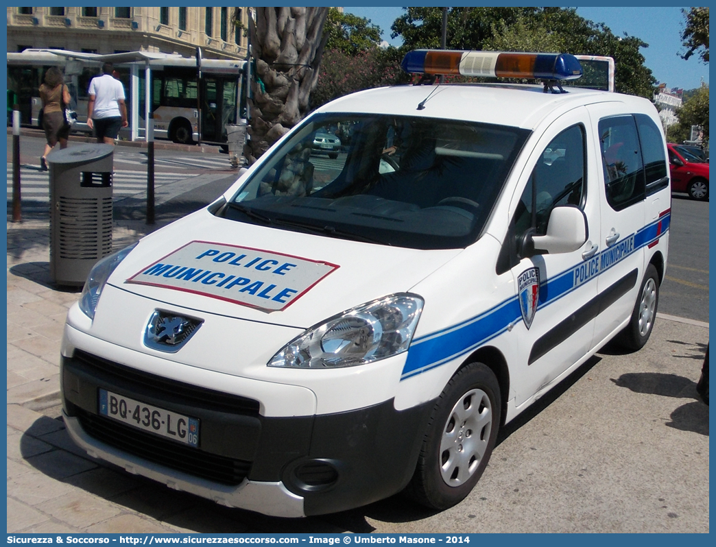 -
République Française
Police Municipale
Peugeot Partner Tepee IV generation
Parole chiave: Repubblica;Francese;République;Française;Police;Municipale;Peugeot;Partner;Tepee