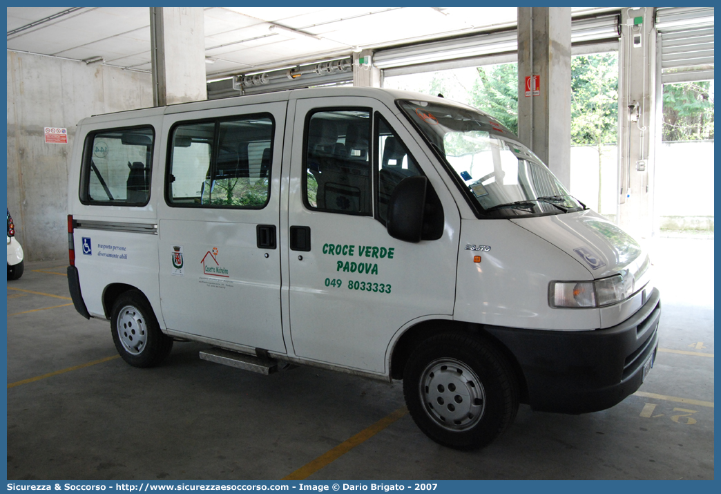 144
Pia Opera Croce Verde Padova
Fiat Ducato II serie
Parole chiave: Pia;Opera;Croce;Verde;Padova;Fiat;Ducato