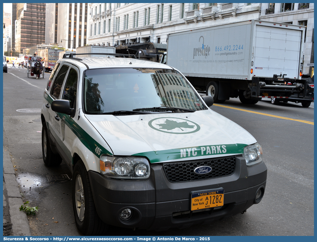 495
United States of America
New York City Parks Enforcement Patrol
Ford Escape I generation
Parole chiave: United;States;of;America;USA;U.S.A.;New;York;City;Parks;Enforcement;Patrol;Ford;Escape