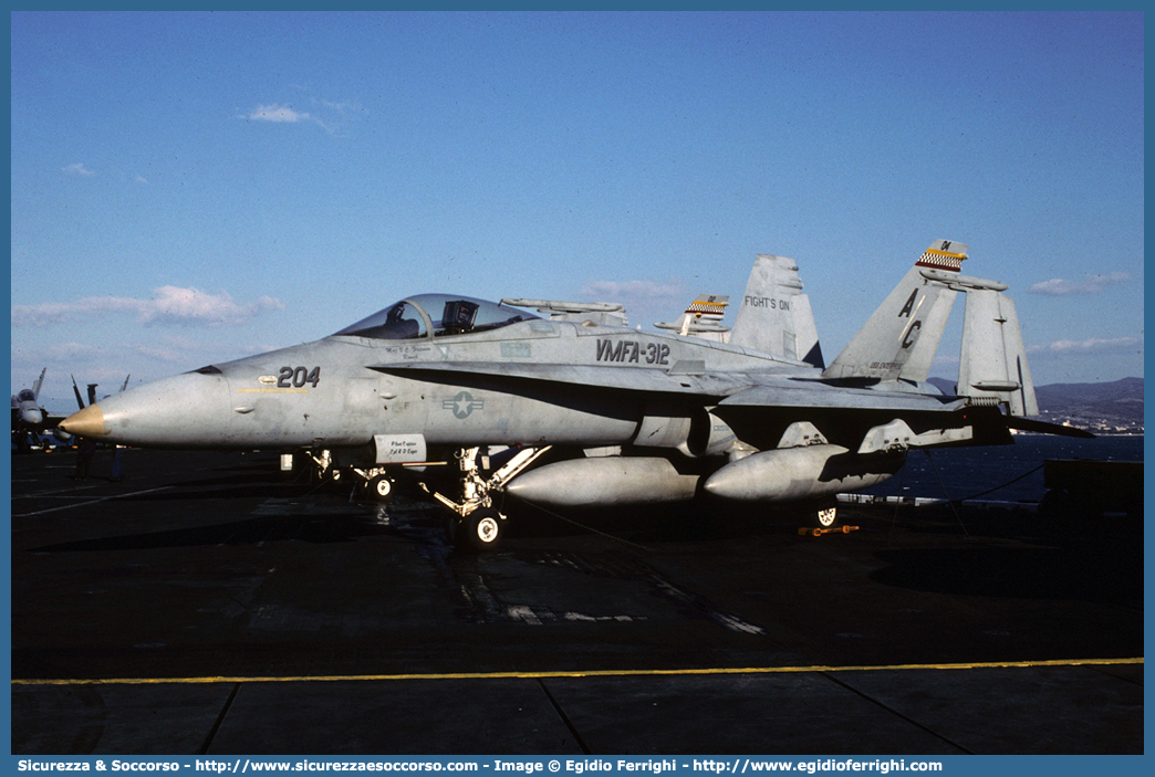 -
United States of America
United States Marine Corps
VMFA 312
Marine Fighter Attack Squadron 312
McDonnell Douglas F/A-18D Hornet
Parole chiave: USA;U.S.A.;United;States;America;Marine;Corps;USMC;U.S.M.C.;McDonnell;Douglas;FA18D;Hornet;204;VMFA;312;V.M.F.A.;Fighter;Attack;Squadron