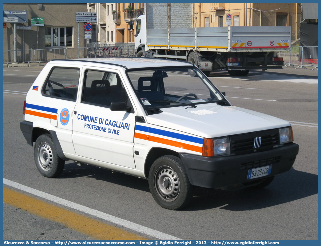 -
Protezione Civile
Comune di Cagliari
Fiat Panda 4x4 II serie
Parole chiave: PC;P.C.;Protezione;Civile;Cagliari;Fiat;Panda