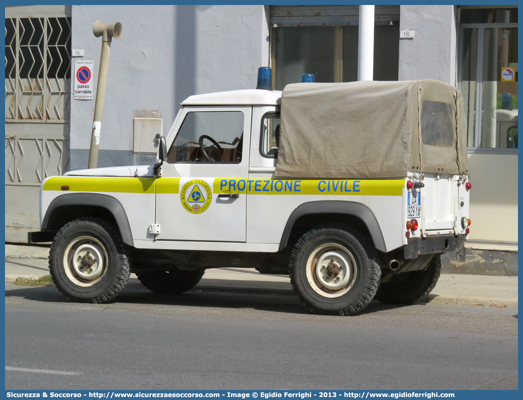 -
Regione Sardegna
Protezione Civile
Land Rover Defender 90
Parole chiave: PC;P.C.;Protezione;Civile;Sardegna;Land Rover;Defender;90