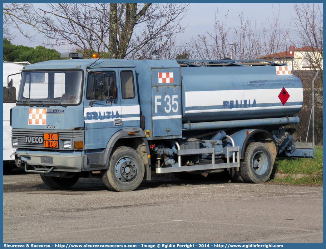 -
Polizia di Stato
Reparto Volo
Iveco 135-17
Allestitore Nuova Ma.Na.Ro.
Parole chiave: PS;P.S.;Polizia;Stato;Polizia di Stato;Reparto;Volo;Iveco;135-17;135;17;Nuova Ma.Na.Ro.;Manaro