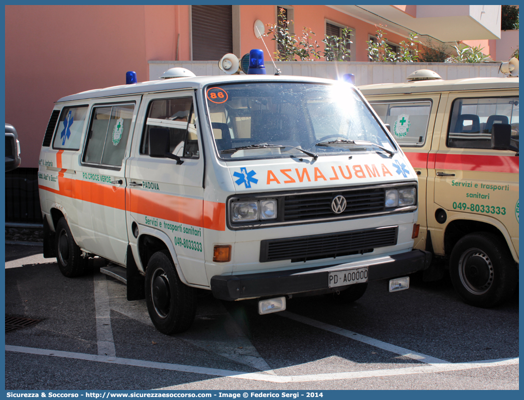 86
Pia Opera Croce Verde Padova
Volkswagen Transporter T3
Parole chiave: Pia;Opera;Croce;Verde;Padova;Ambulanza;Volkswagen;Transporter;T3