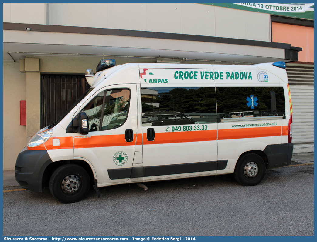 167
Pia Opera Croce Verde Padova
Fiat Ducato III serie
Allestitore Bollanti S.r.l.
Parole chiave: Pia;Opera;Croce;Verde;Padova;Ambulanza;Fiat;Ducato;X250;Bollanti